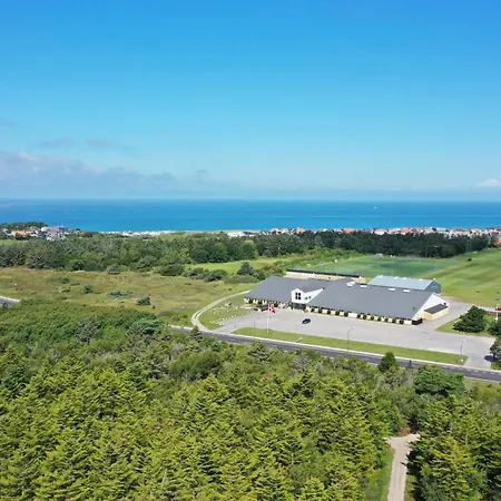 Hirtshals Idraetscenter - Vandrehjem - Hostel Exterior photo