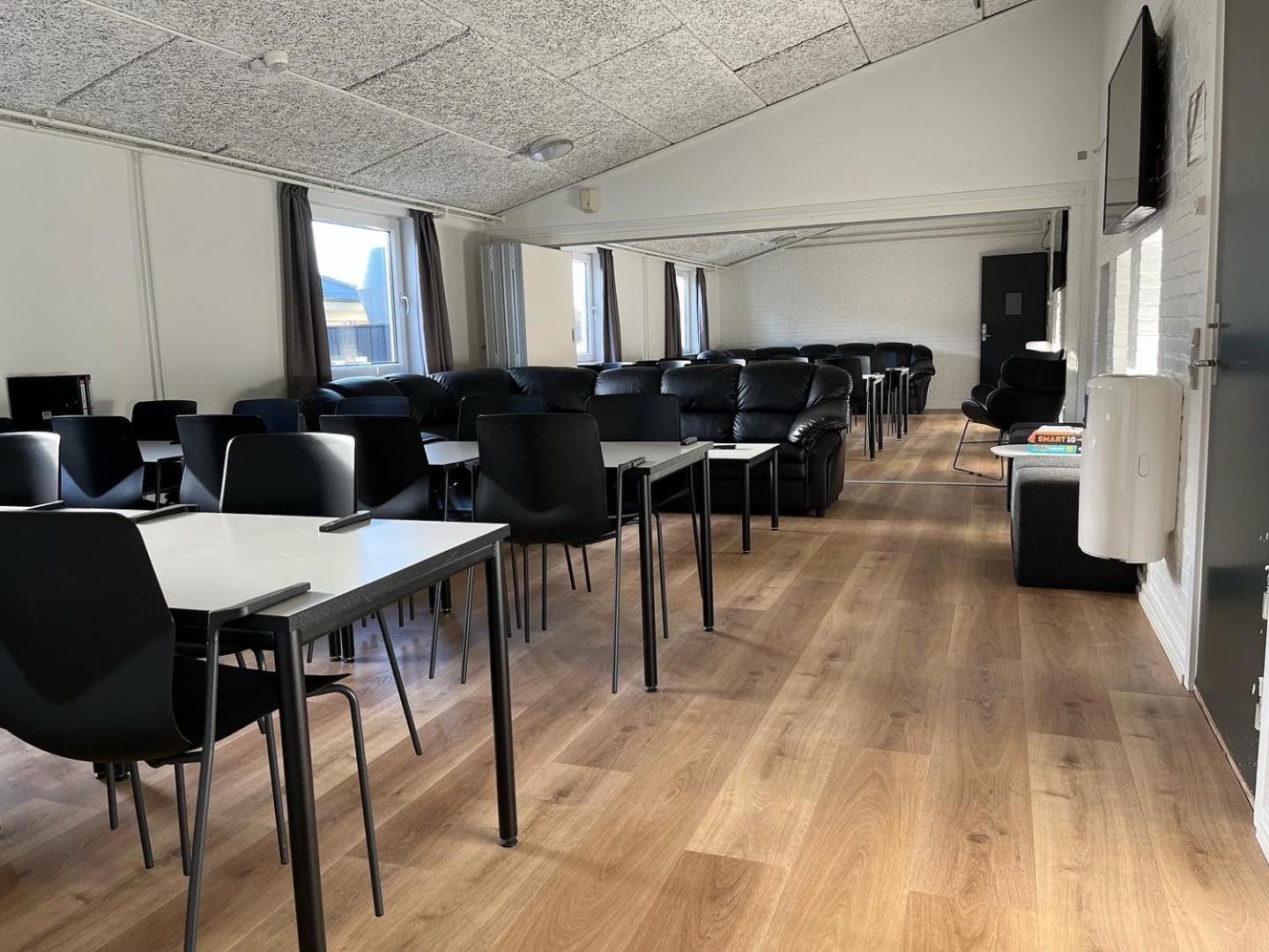 Idraetscenter - - Ostello Hirtshals